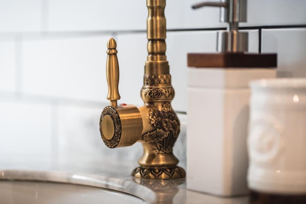شقة The West End Loft - 5* Retreat - Private Parking! غلاسغو المظهر الخارجي الصورة
