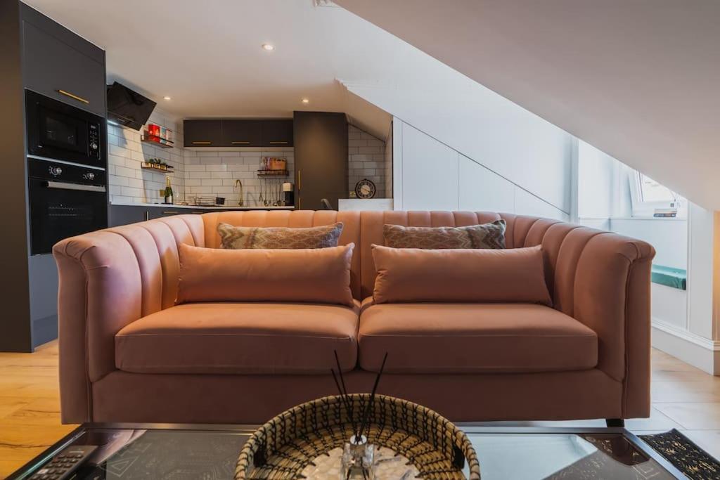 شقة The West End Loft - 5* Retreat - Private Parking! غلاسغو المظهر الخارجي الصورة